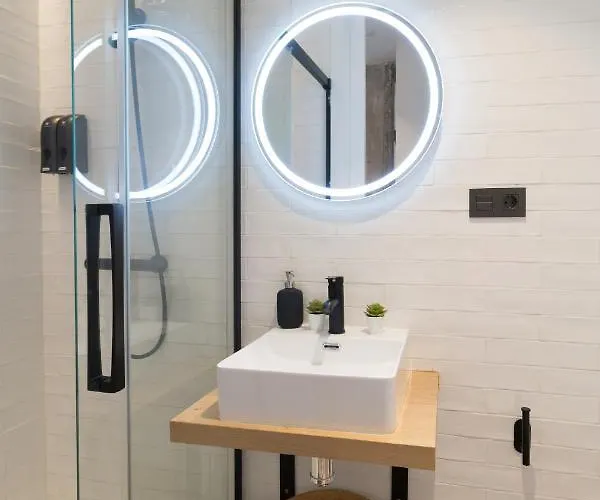 Carmelo Gil 6 Ac By Staynnapartments